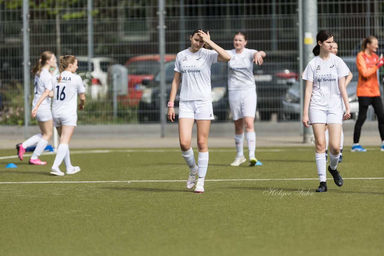 Bild 86 - wBJ SC Alstertal-Langenhorn - Rissener SV : Ergebnis: 9:0